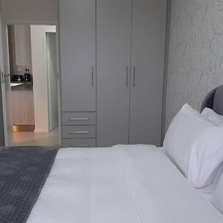 Mikeys Place On New: 2Bed2Bath No.1 With Free Wifinetflix Midrand Εξωτερικό φωτογραφία